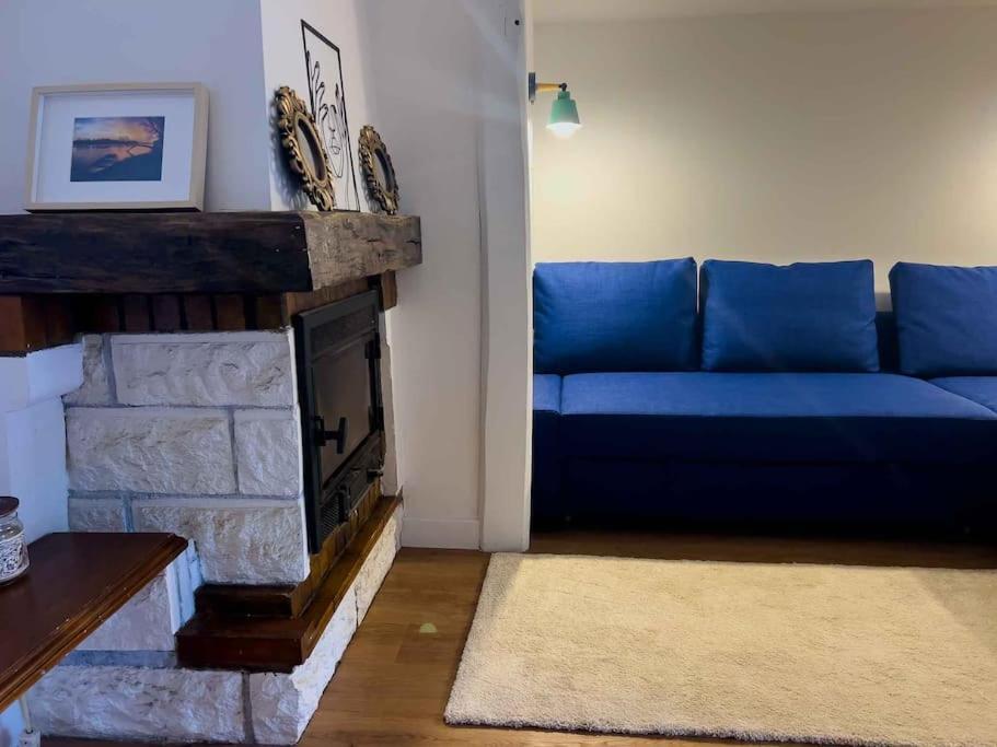 רושקורבון Maison Semi-Troglodyte Avec 4 Velos מראה חיצוני תמונה