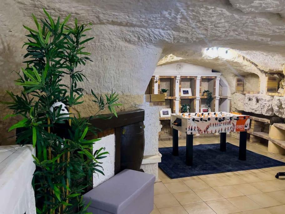 רושקורבון Maison Semi-Troglodyte Avec 4 Velos מראה חיצוני תמונה
